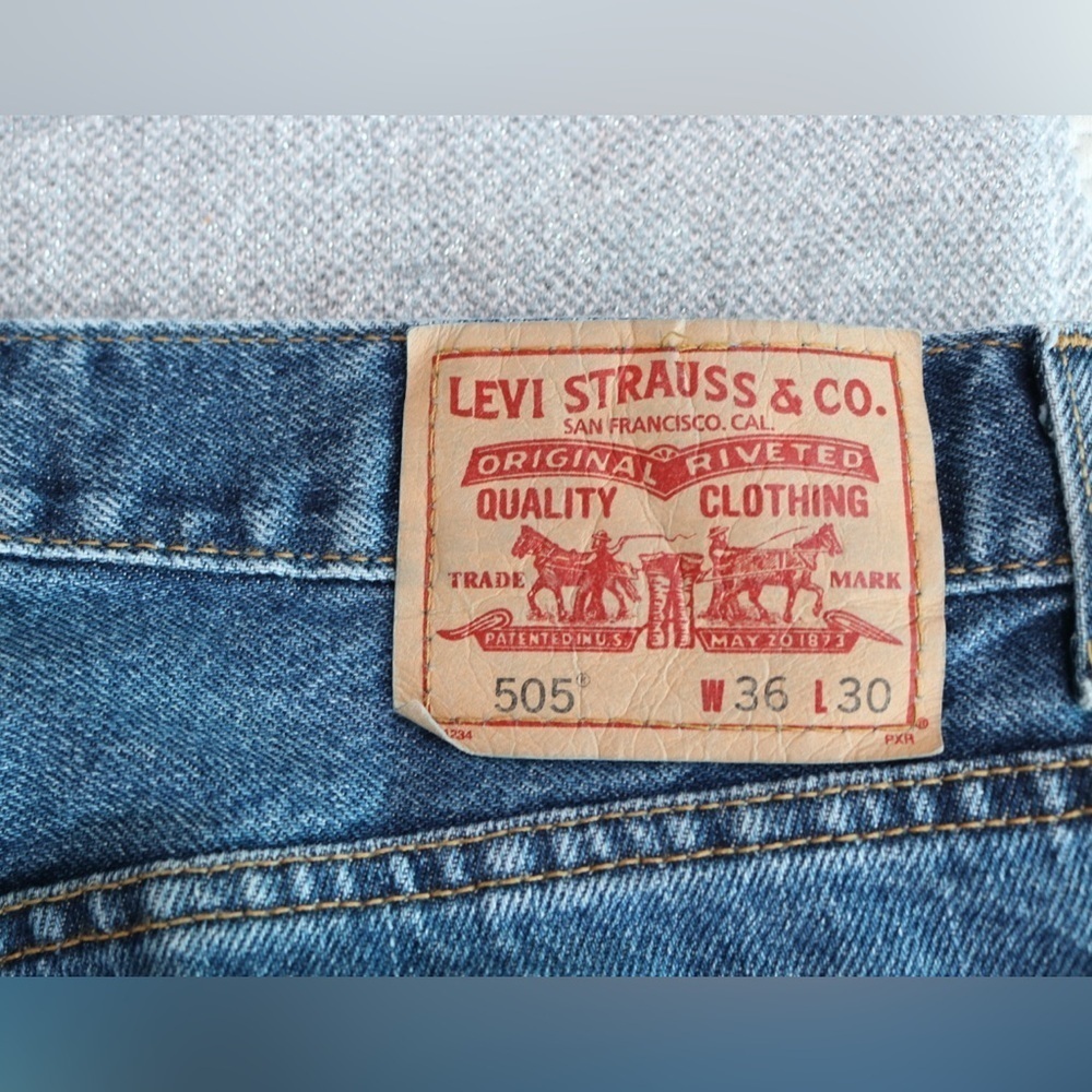 Levi's Men's 505 Straight Jeans Sz W 36 L30 Regular Fit - Picture 5 of 6